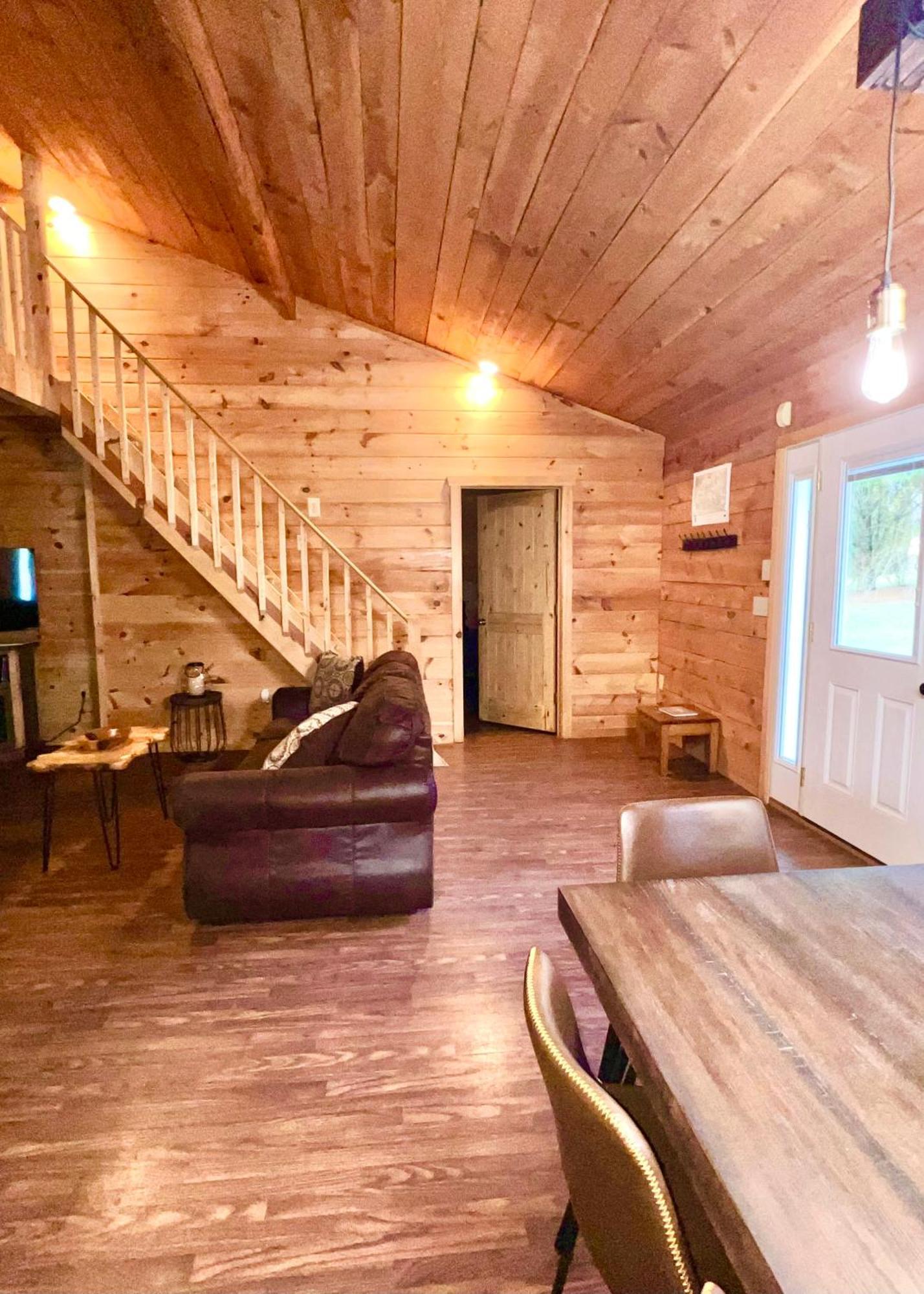 Firefly Fields 2-Acres With Guest House, Game Room, Mountain & River Views Севьервилл Экстерьер фото