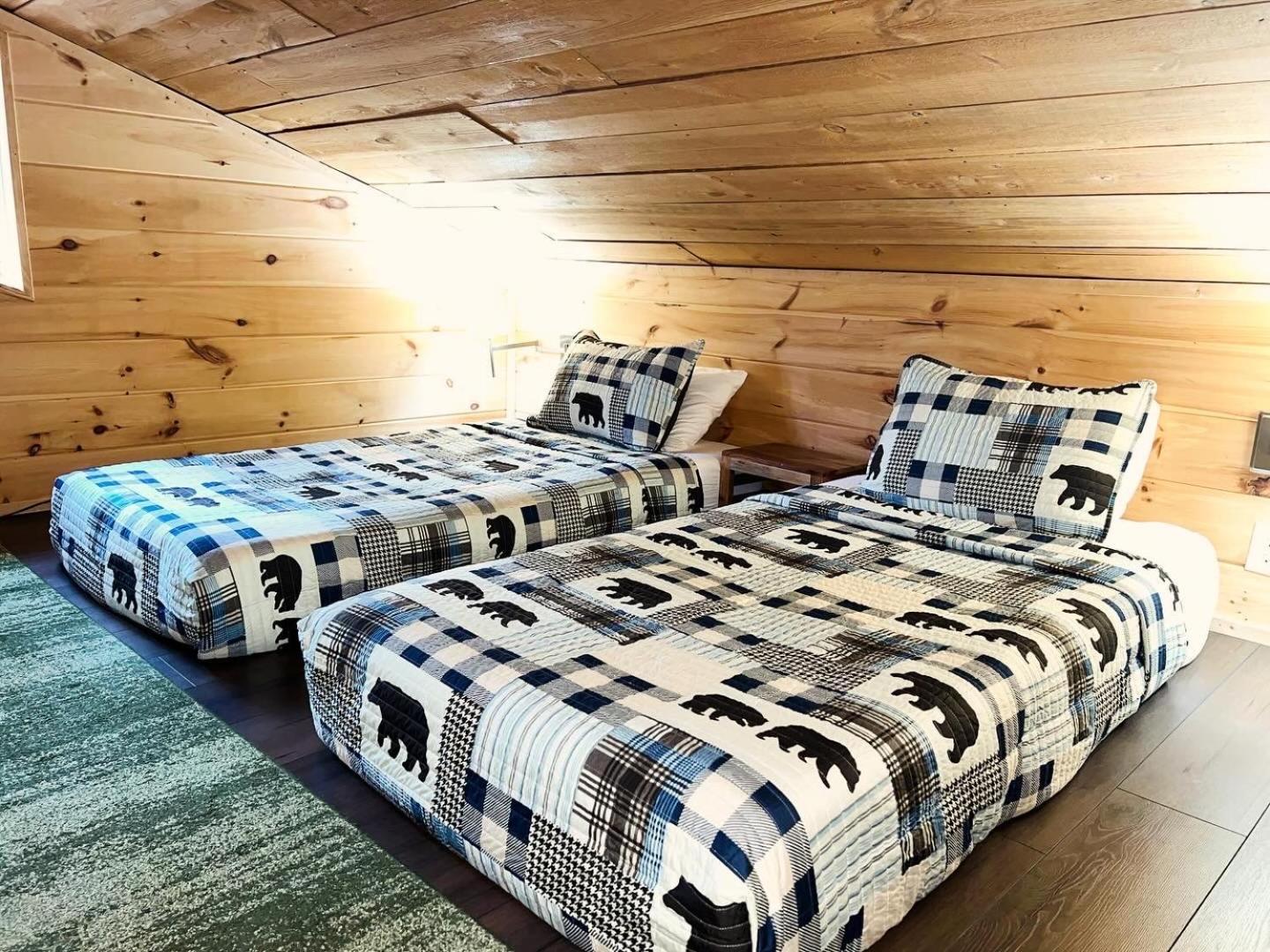 Firefly Fields 2-Acres With Guest House, Game Room, Mountain & River Views Севьервилл Экстерьер фото