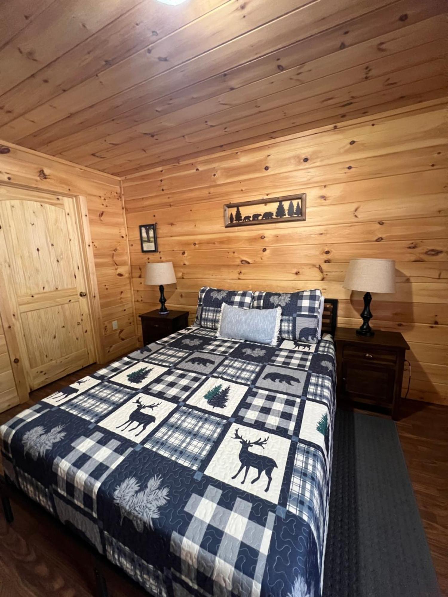 Firefly Fields 2-Acres With Guest House, Game Room, Mountain & River Views Севьервилл Экстерьер фото